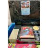 Image 3 : Pokemon Charizard UPC Loaded with 250 JPN Unplayed Cards, New Mat, Box, Dice, Sleeves
