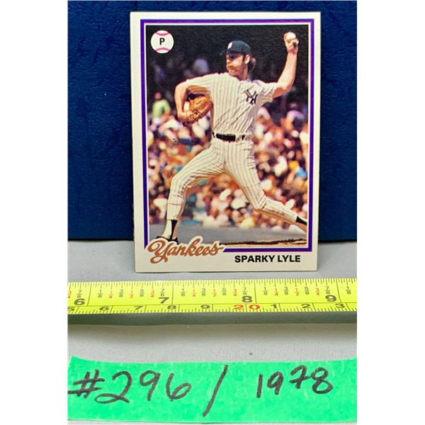 MLB Baseball Card - 1978 Vintage Sparky Lyle #35
