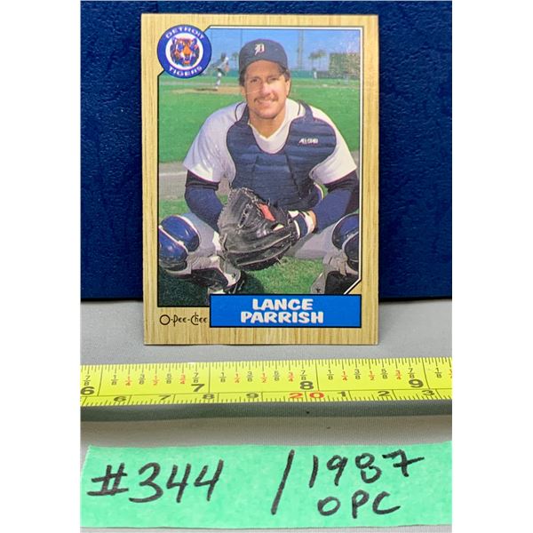 MLB Baseball Card - 1987 OPC Vintage Lance Parrish #374