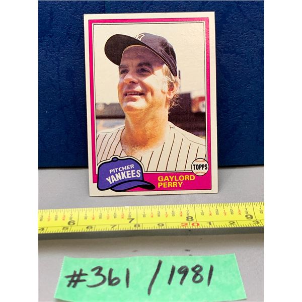 MLB Baseball Card - 1981 Vintage Gaylord Perry