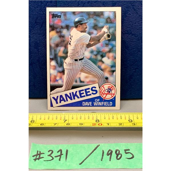 MLB Baseball Card - 1985 Vintage Dave Winfield