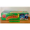 Image 1 : MLB Baseball Topps 1990 SEALED Complete 792 Card Set