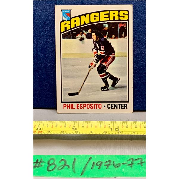 NHL HOCKEY - OPC 1976-77 Phil Esposito