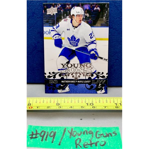 NHL HOCKEY - Mattew Knies Young Guns Retro Rookie Card