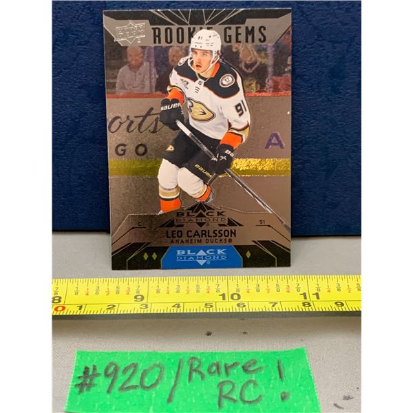 NHL HOCKEY - Very rare Leo Carlsson Black Diamond Holo Rookie Gems Card