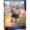 Image 2 : NHL HOCKEY - Very rare Leo Carlsson Black Diamond Holo Rookie Gems Card