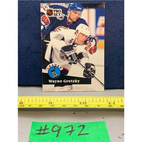 NHL HOCKEY - Wayne Gretzky Rare Leader Card