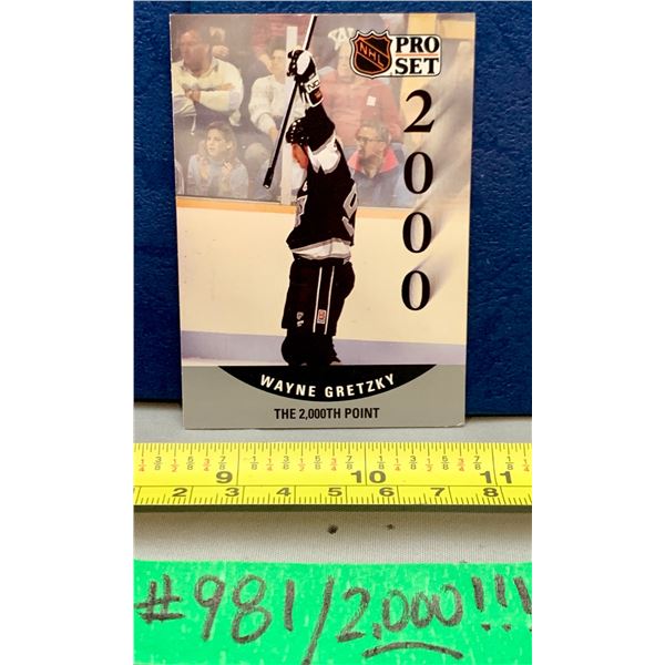 NHL HOCKEY - Wayne Gretzky Rare 2,000 Points ProSet Card