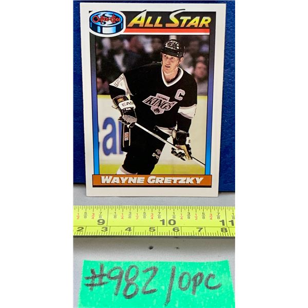 NHL HOCKEY - Wayne Gretzky Rare 1991 OPC All Star Card