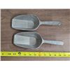 Image 1 : 2 metal scoops