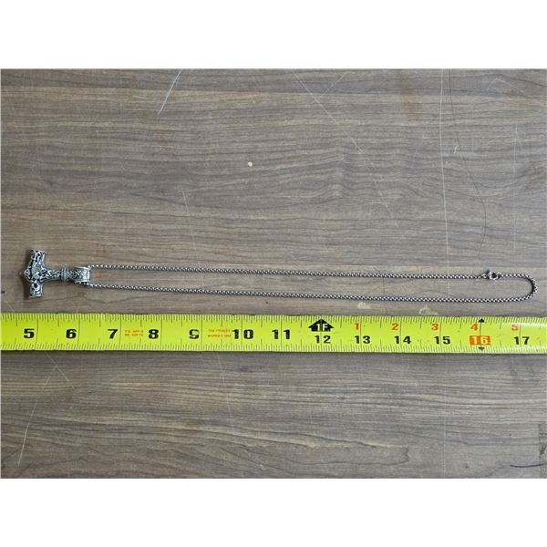 Norse/Viking pendant and chain- new