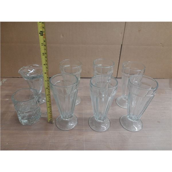(7) Float Glasses and (1) A&W Mug.