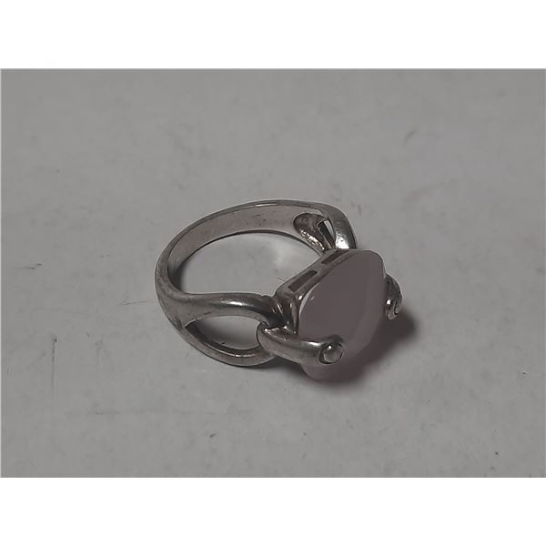 Silver Ring - Size 8 - Weight 5.9g (Marked 925)