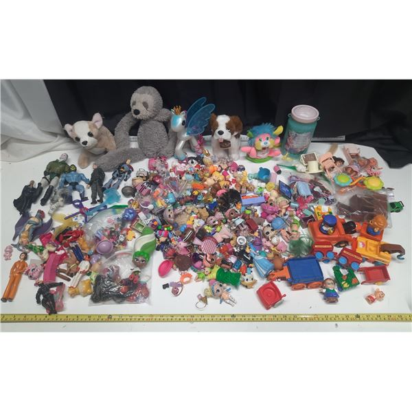 Lot of Miniature Kids Toys - LOL dolls, action figures, little people, etc.