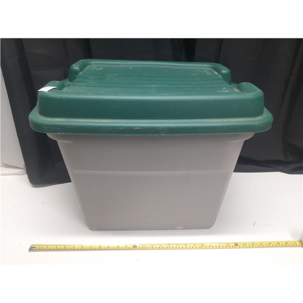 Storage Tote. (16" X 23" X 18")