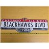 Image 1 : Black hawks sign
