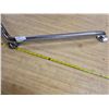 Image 3 : V shaped rail