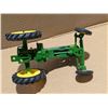 Image 3 : John Deere Die Cast Model Tractor 9"x6"x5"