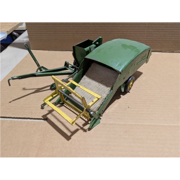 Vintage John Deere White Metal Die Cast Combine