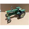 Image 3 : Vintage Oliver White ETRL Model tractor 9"x5"x4"