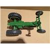 Image 4 : Vintage Oliver White ETRL Model tractor 9"x5"x4"