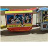 Image 5 : Vintage Disneyland 3 Cart and Train Wind up Toy (Works)