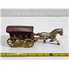 Image 2 : Cast horse and ice wagon- 8"L
