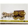 Image 4 : Cast horse and ice wagon- 8"L