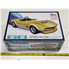 Image 1 : Sealed AMT 68 chevy corvette model car