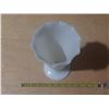 Image 2 : Vintage milk glass trumpet vase.