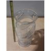 Image 1 : Vintage FTD clear glass vase featuring a spiral or swirl pattern.