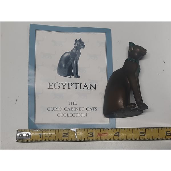 Franklin Mint Curio Cabinet Egyptian Cat Figurine.