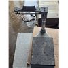 Image 1 : Gold brand scale