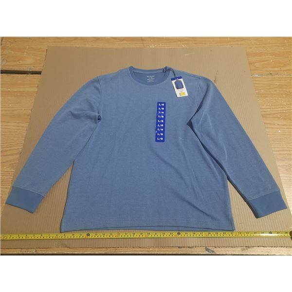 1490-Mens Van Heusen shirt –Large (new)