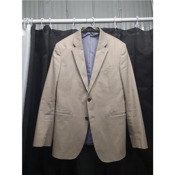 Banana Republic men's blazer.  (Standard fit, size 42R)