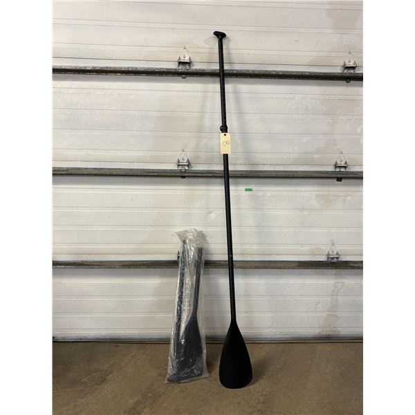 8: Set of 2 new paddleboard paddles