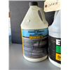 Image 3 : 14: Partial jug of concrete adhesive/partial jug of glue