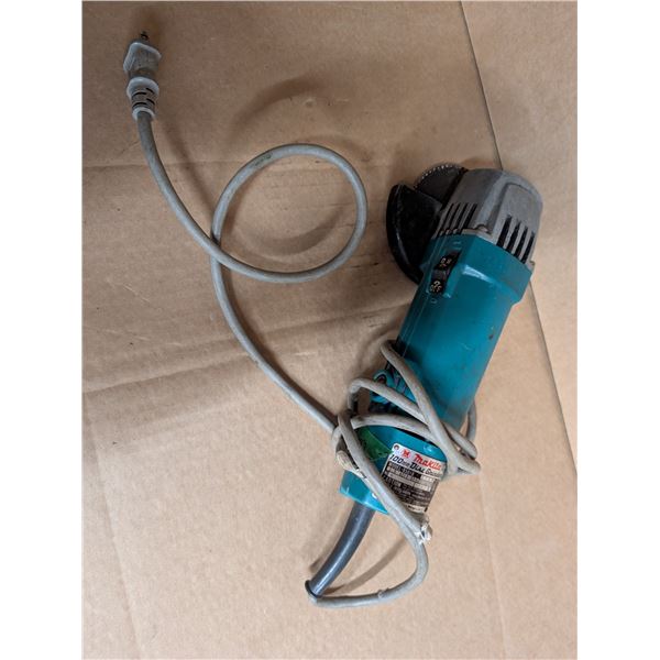 Makita 100mm Disc Grinder Mod:9501B (Works)