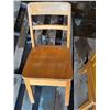 Image 2 : 4 wooden chairs- 30"H