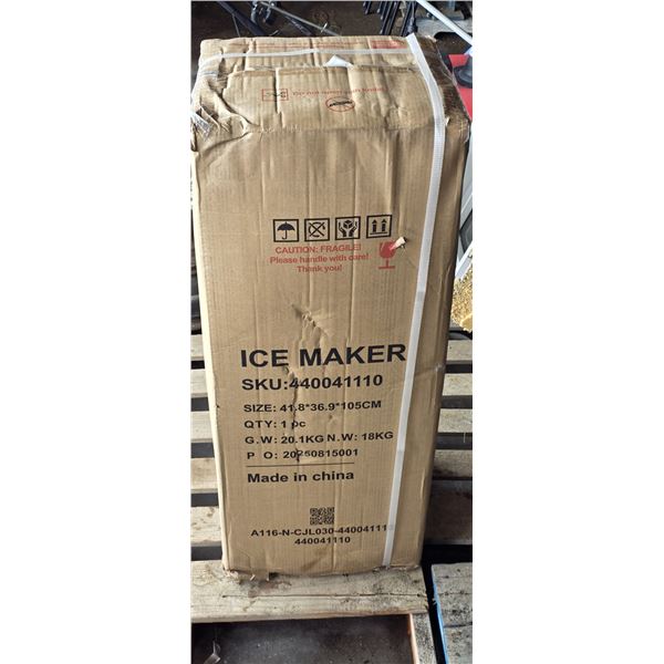 NIB ice maker- 41"H