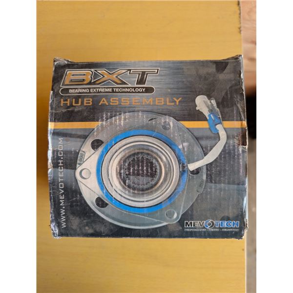 BXT Hub Assembly New in Package and Original Box