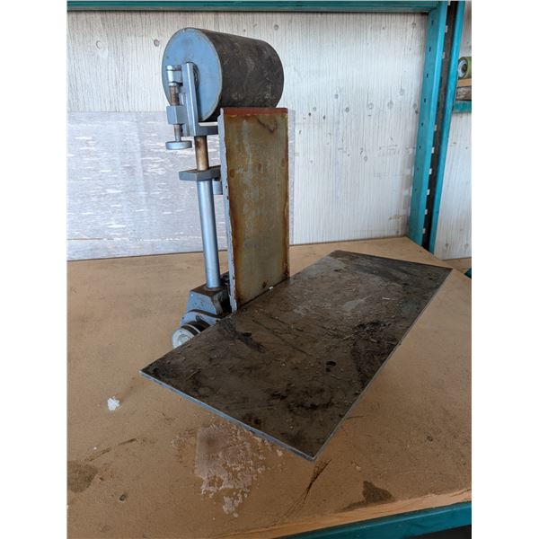 Possible Belt Sander Base 22"x10"/23"x7"