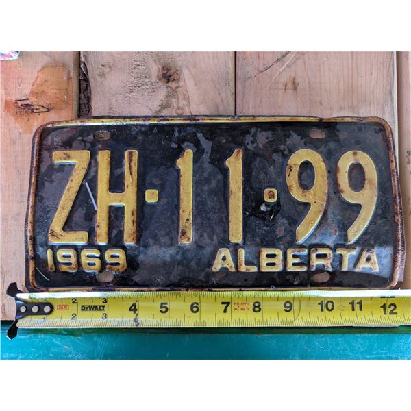 Vintage 1969 Alberta License Plate ZH-11=99