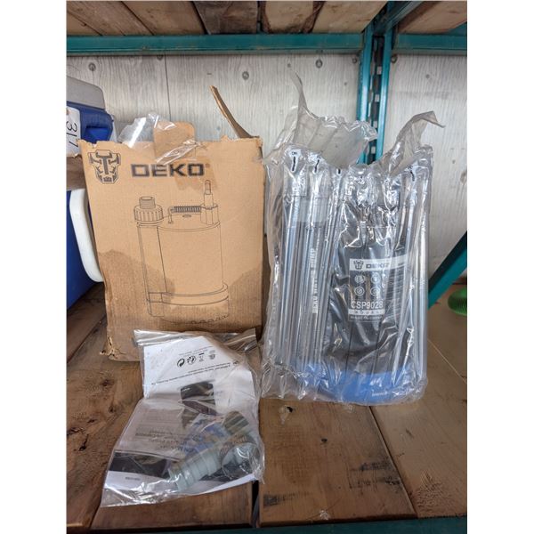 New in Box/Never Used Decko Water Pump (Infor on Images)