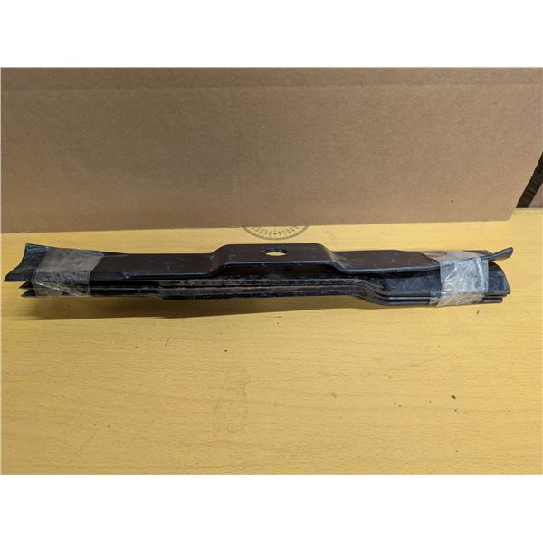 (4) New Lawn Mower Blades