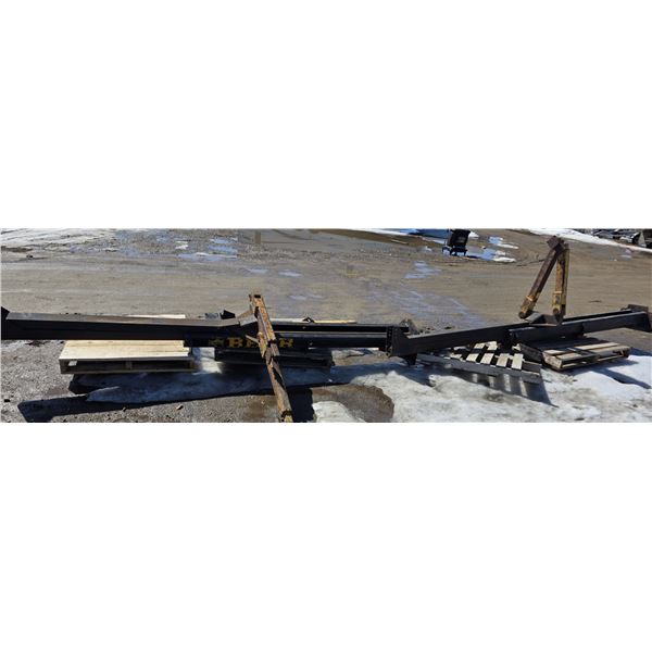 Bear 2 post 8 ton hydraulic hoist