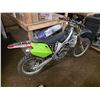 Image 2 : 2004 Honda CRF250R4 dirt bike- VIN: JH2ME102X4K050514