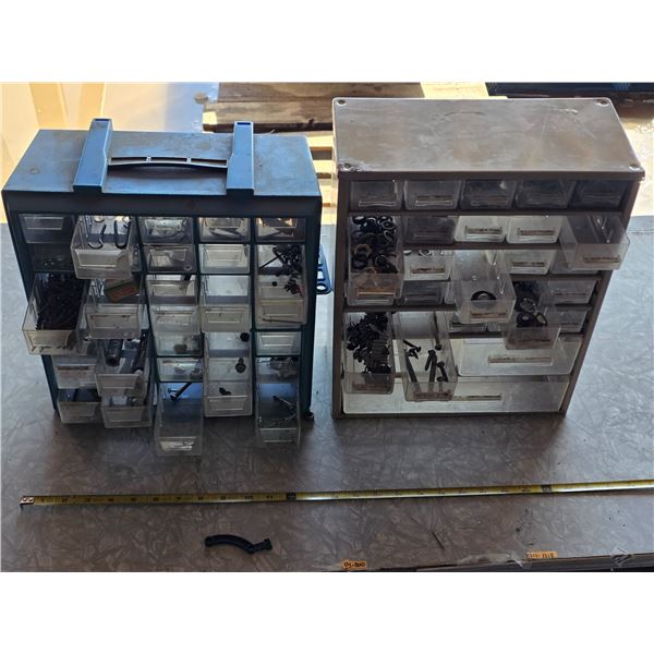 2 parts organizers with contents