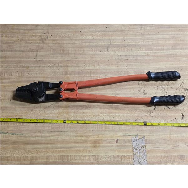 PEX crimper