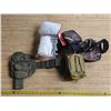 Image 1 : Firearm pouches and belt
